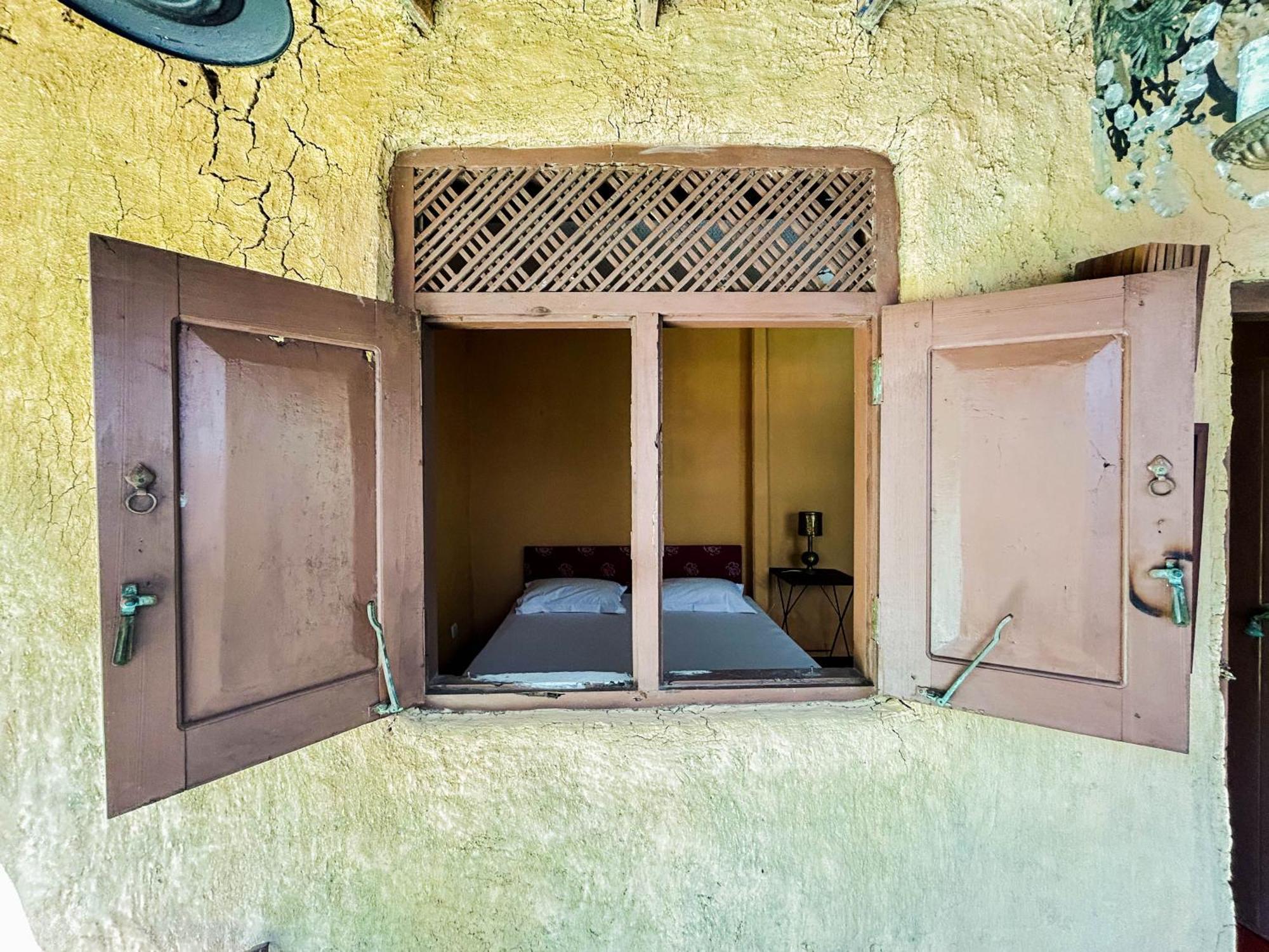 Hotel La Felicita Mirissa Eksteriør bilde