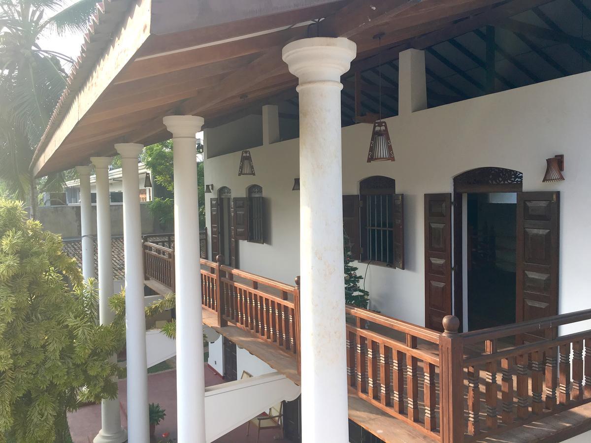 Hotel La Felicita Mirissa Eksteriør bilde